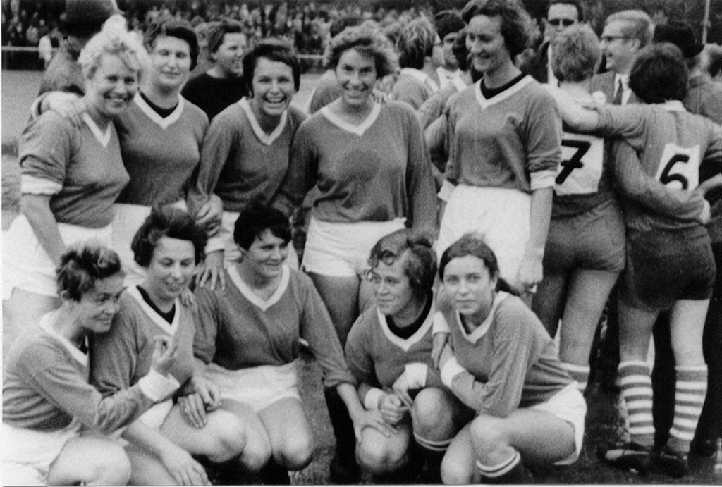 1968 HFA Fußballspiel gegen Horten